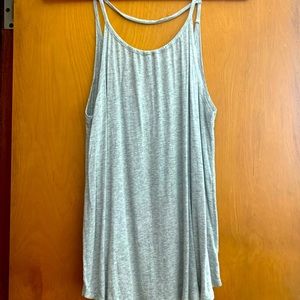 Gray tank top